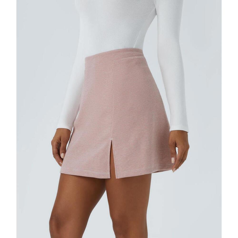 NWT Halara High Waisted 2-in-1 Houndstooth Mini Work Skirt Pink Sand - Size M